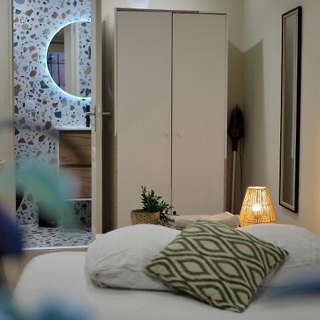 Appartement Palmiers, Coeur De Ville Sur Le Parcours Des Arts Hyères Dış mekan fotoğraf